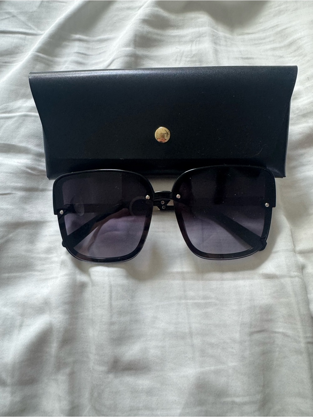 Black Oversized Square Sunglasses with Case - Unbranded